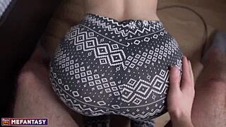 Tight yoga pants blonde amateur ridden in Doggy style to creampied