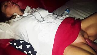 Live amateur Christmas sex with a married woman