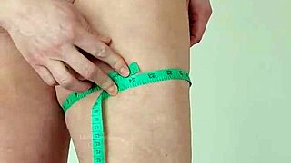 Blonde flexible shows bicep curls