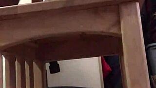 Hej, pogledaj ove gej momke kako daju divlje vožnje