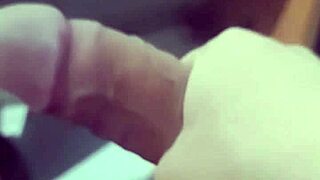 i was so horny i showed my smooth body on webcam, hoping for a cumshot at the end.