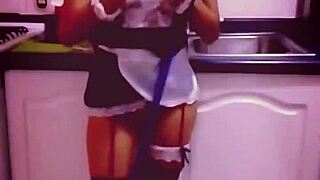 Latina maid ties up model to seduce master for fucking