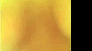 is this smoking milf amateur?