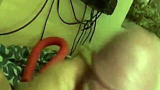 Foot worship: A Masturbation Fetish