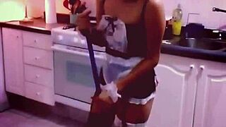 Latina maid ties up model to seduce master for fucking