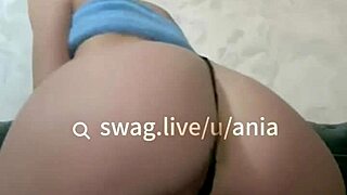 europäische webcam-schönheit masturbiert zu orgasmus