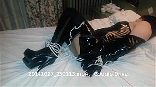 pato22cd gets tied up in bondage