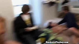 Amateur teen 18+ babes suck and fuck in wild duo fun