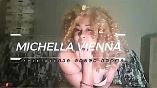 Webcam session with latina michella vienna in lingerie