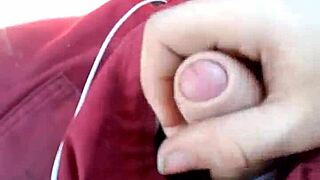 handjob in a car during solo drive