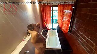 In this XXX video Regina Noir continues her act of a sensual seductress