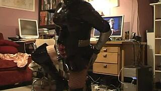 Roxina2007 Naughtycamslut Delivers Intense Action In Her Amateur Webcam Session