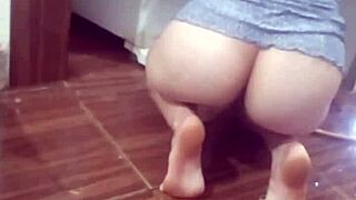 Filming my stepmother cleaning the fridge almost naked