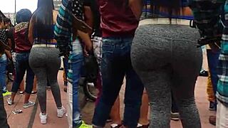 Hey, wanna see this Colombian culote in wild action tonight?