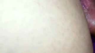 The tip of the story unfolds in a simple narrative about everyday life.