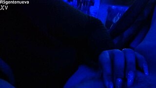 amateur teen gives a big blowjob in casual story