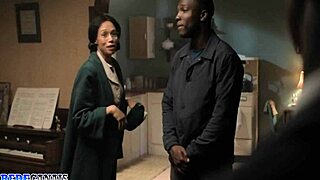 Hot Weather Man In Season 11 Episode 3