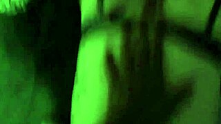 Tatted emo chick deepthroats with glowsticks and creampie 😈