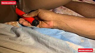 santa, you gonna eat my pussy on christmas?