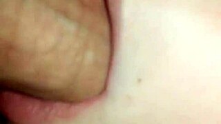 Amateur Deepthroat Sex with Blowjob Action