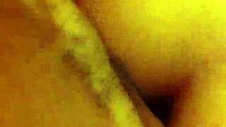 Hey, wanna see this Indian girl take it deep in anal?