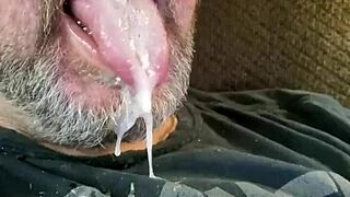 Bisexual guy, you into eating thick BBC loads?