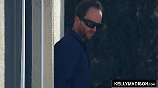 hey kelly madison, wanna bang the bug man hard?