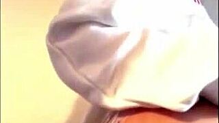 Yua, the sexy Asian cabaret girl, gives mind-blowing blowjob and takes cumshot.