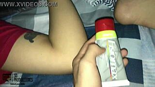 Mi Hermanastro Entra y Me Folla Duro en Mi Coño con Corrida