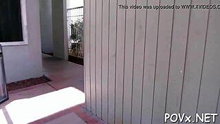 Nude Cutie Exposes Pussy for Hot Fucking Fun