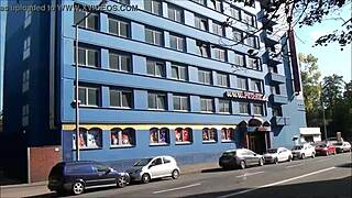 Pascha v Kölnu! Preneseš to divjo nemško bordelno norijo?