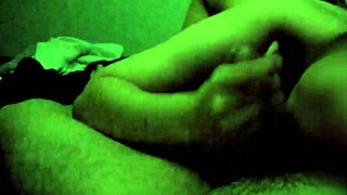 Filipina scandal: wake up to morning blowjob and riding