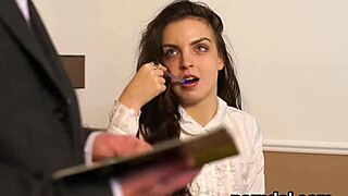 Mand, jeg blev så fristet og helt kneppet af denne gamle lektor... wow, så det ikke komme!