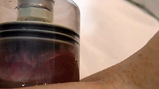 i'm pumpin my pussy so hard on webcam, feelin the pleasure