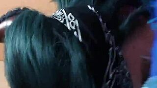 La entrenadora personal se convierte en mi perra sumisa