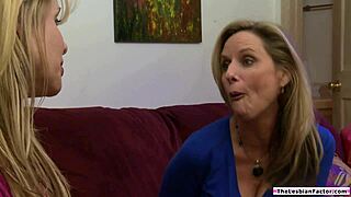 American huge titted blonde milf cums to redhead and goes down on her