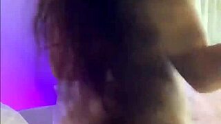 I watch this cute brunette masturbatin' so good, it's drivin' me crazy.