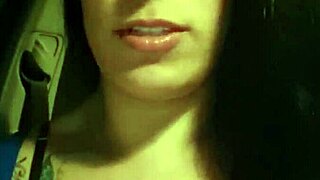 ट्रांस ब्यूटी को राइड पर उठाया ब्लोजॉब फेशियल कमशॉट के लिए