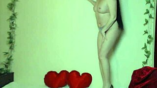 Chick in bikini flaunts her long hair