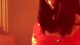 oh man, i can’t stop watching this sexy belly dancing brunette honey