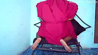 Zainab Blacka shares her hijab milf homemade compilation.