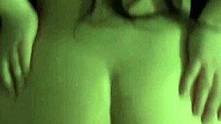 Big Buttek Brunette Sex nurse MILF anally gets a twin bang