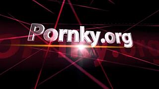 Sincere ebony lady shares webcam moment