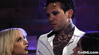 Crazy goth teens share giant dick 😈