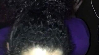 Bu sert yarağı ağzımla öyle güzel emiyorum