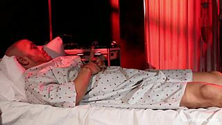 skin diamond's backstage hardcore fucking with facial?