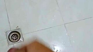 In Vietnam, this gay guy lives a poor life