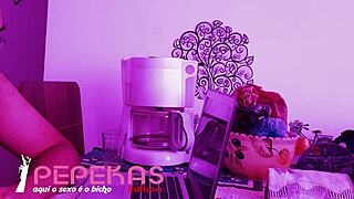 vivi guedez calls it guy for pc fix, he cheats and fucks her!