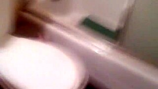 Video captured on december 30, 2014 at 10:41:50