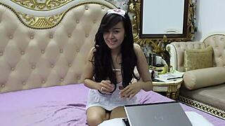 Vietnamese mom flaunts her extremely sexy tits!